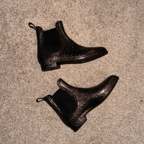 Report Black Glitter Short Chelsea Rain Boots - Picture 2 of 8